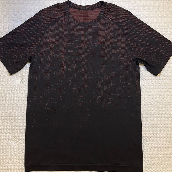 lululemon athletica Other - Men’s lululemon Metal Vent Tee- Luner New Year Collection